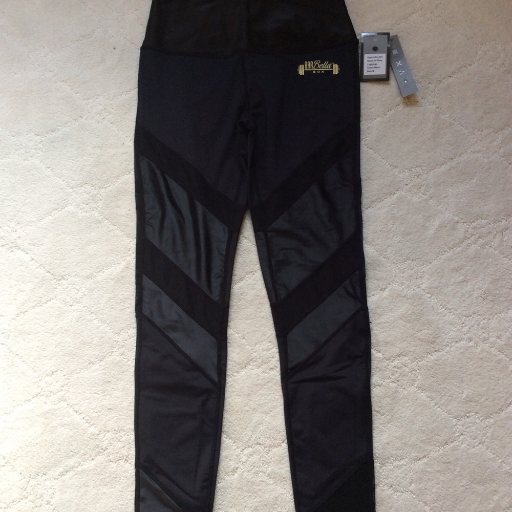 Chestee Hi Rise Leggings